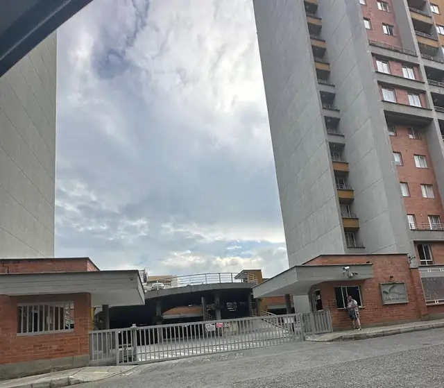 Apartamento en Venta en Los Colores, Medellín